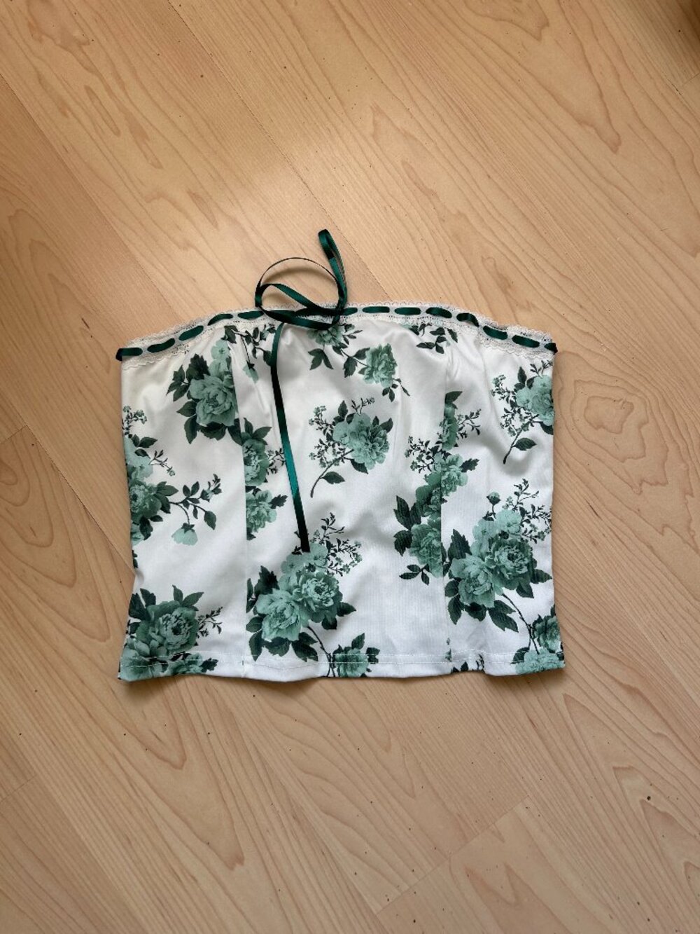 Urban Outfitters BNWT Tube Top with green details